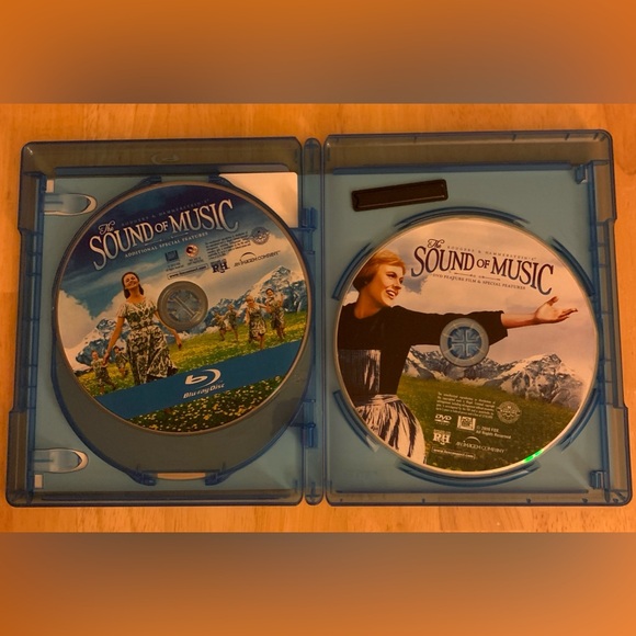 🔥BOGO // The Sound of Music (1965) 45th Anniversary Ed. Blu-Ray & DVD 3-Disc Set - Picture 5 of 6